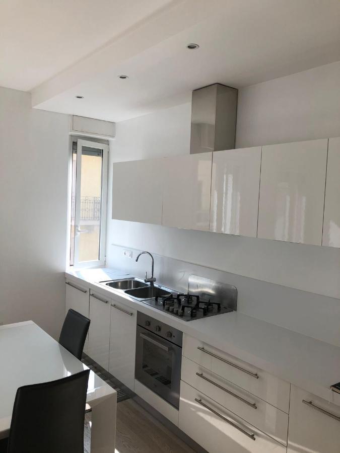 Bright & Spacious Apartment Near Navigli - Ponti Milano Eksteriør bilde