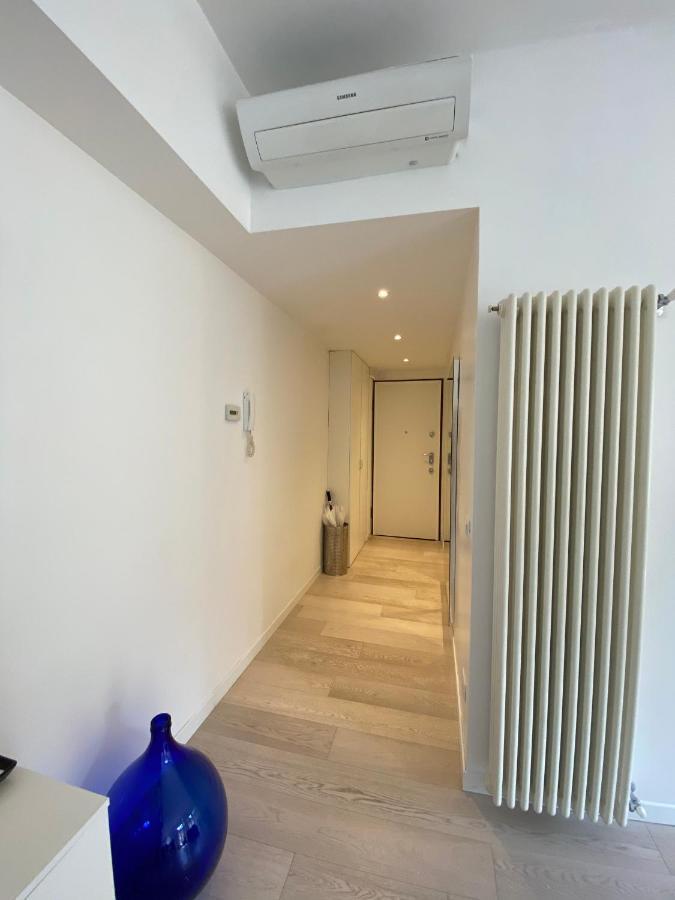 Bright & Spacious Apartment Near Navigli - Ponti Milano Eksteriør bilde